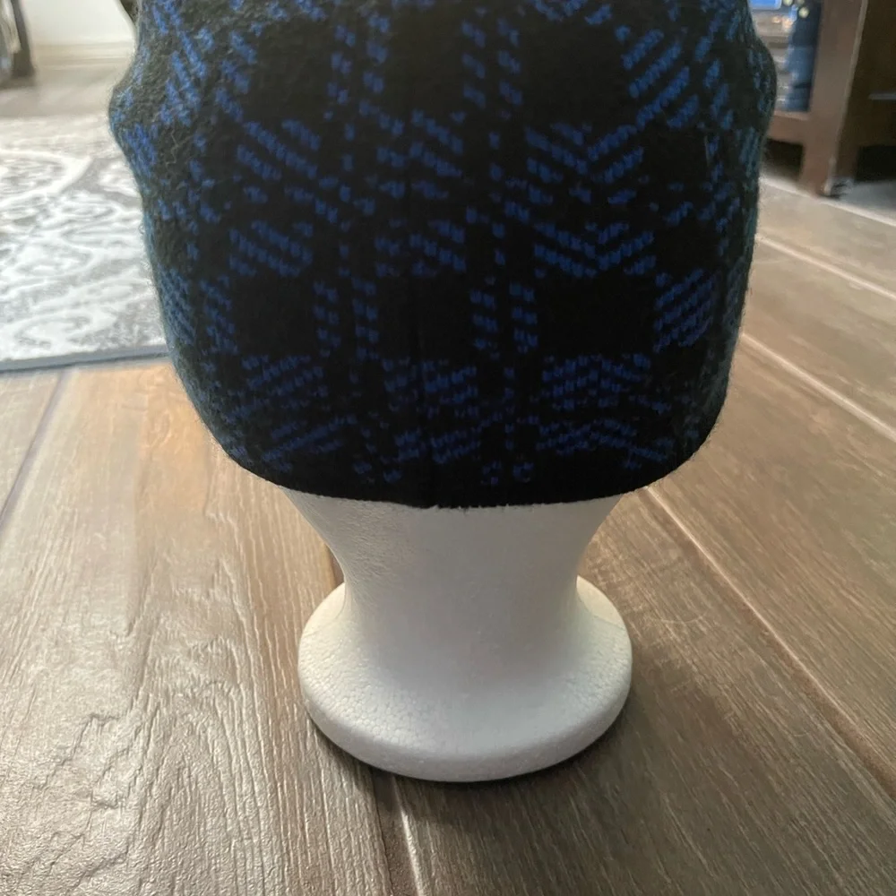 Nike Winter Hat with Bill One Size